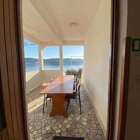 Josip R Apartman Supetarska Draga