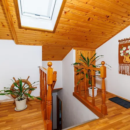 Josip R Supetarska Draga