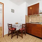 Josip R Apartament