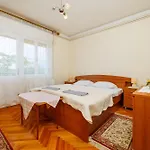 Josip R Apartament