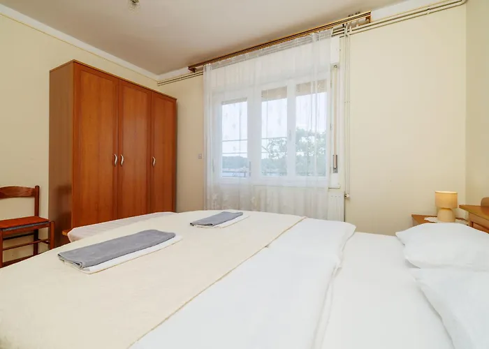 Josip R Apartman